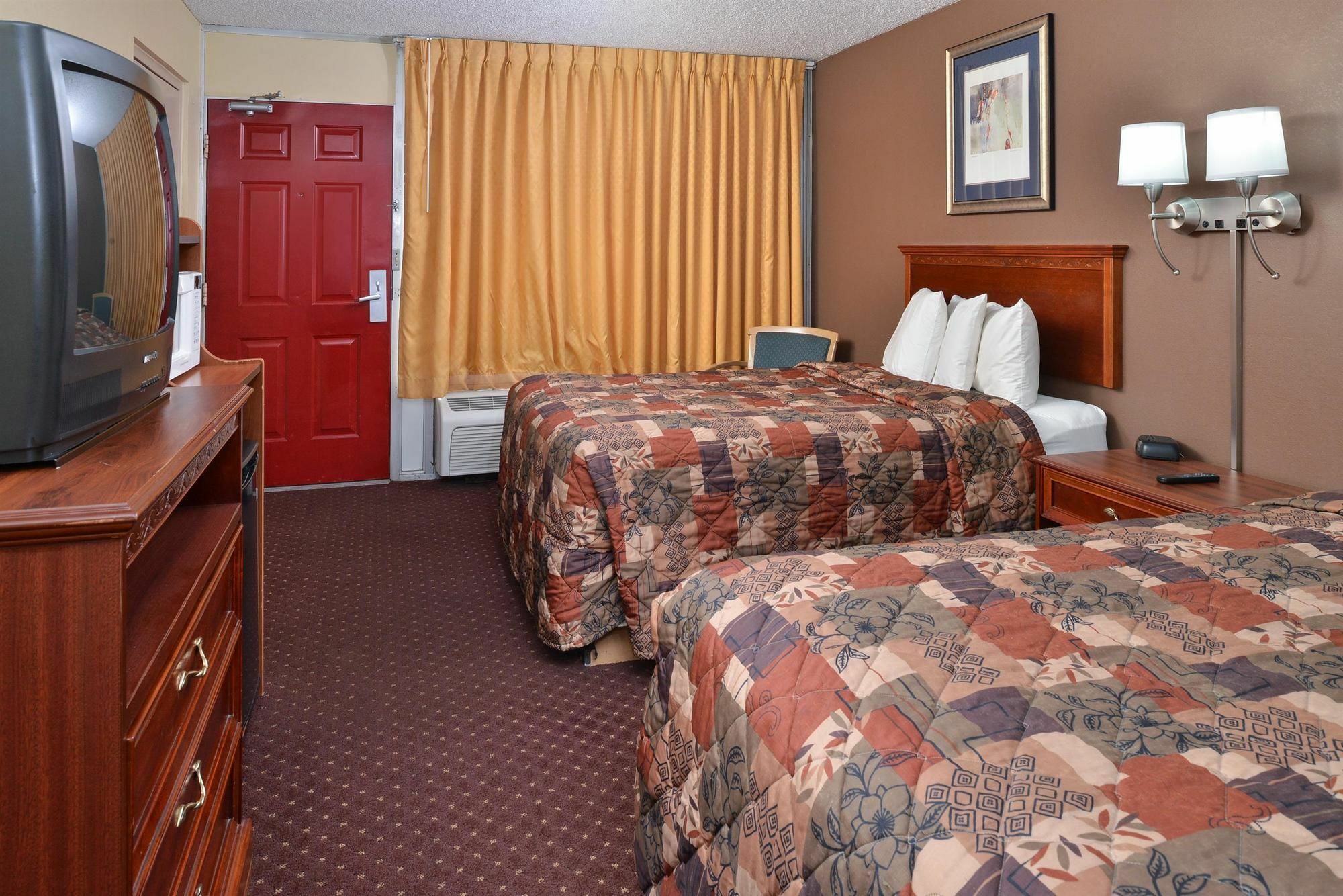Americas Best Value Inn Tulsa I-44 Oakhurst Екстериор снимка